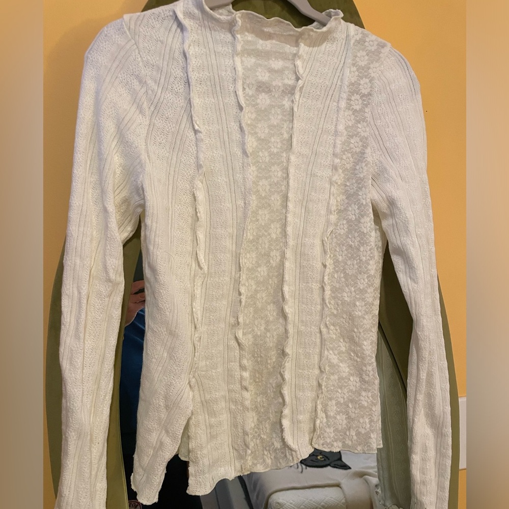 FREE PEOPLE long sleeve lace top